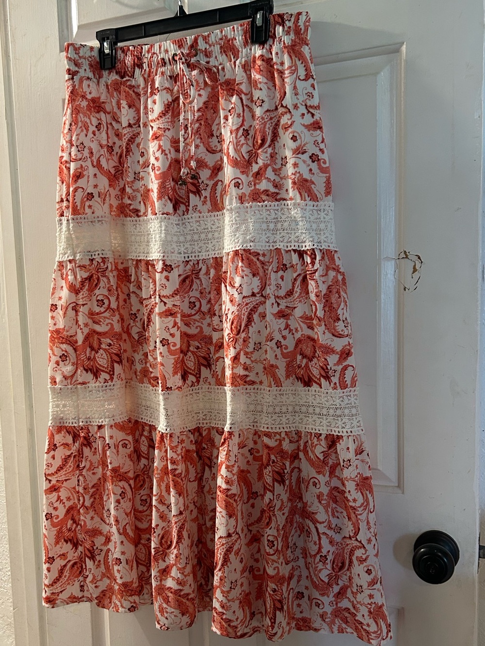 Women’s Red Paisley Tiered Skirt with Lace Trim